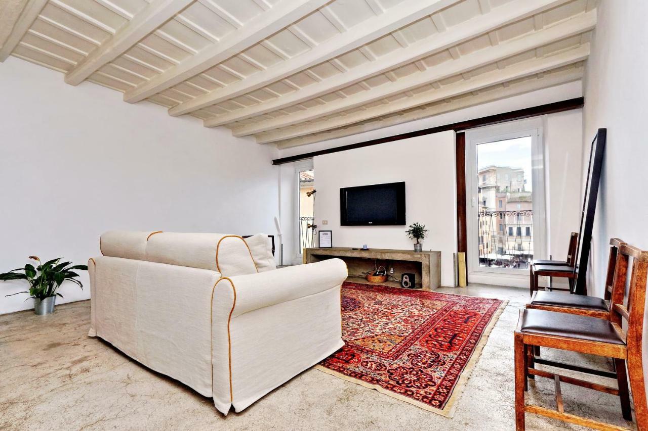 Campo De Fiori - Amore Mama's Apartment Rom